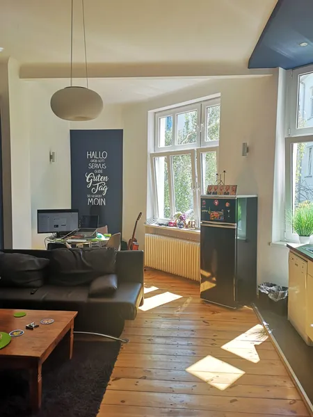 Zuhause mit 2 Zimmern in saniertem Altbau in Steglitz — photo 1